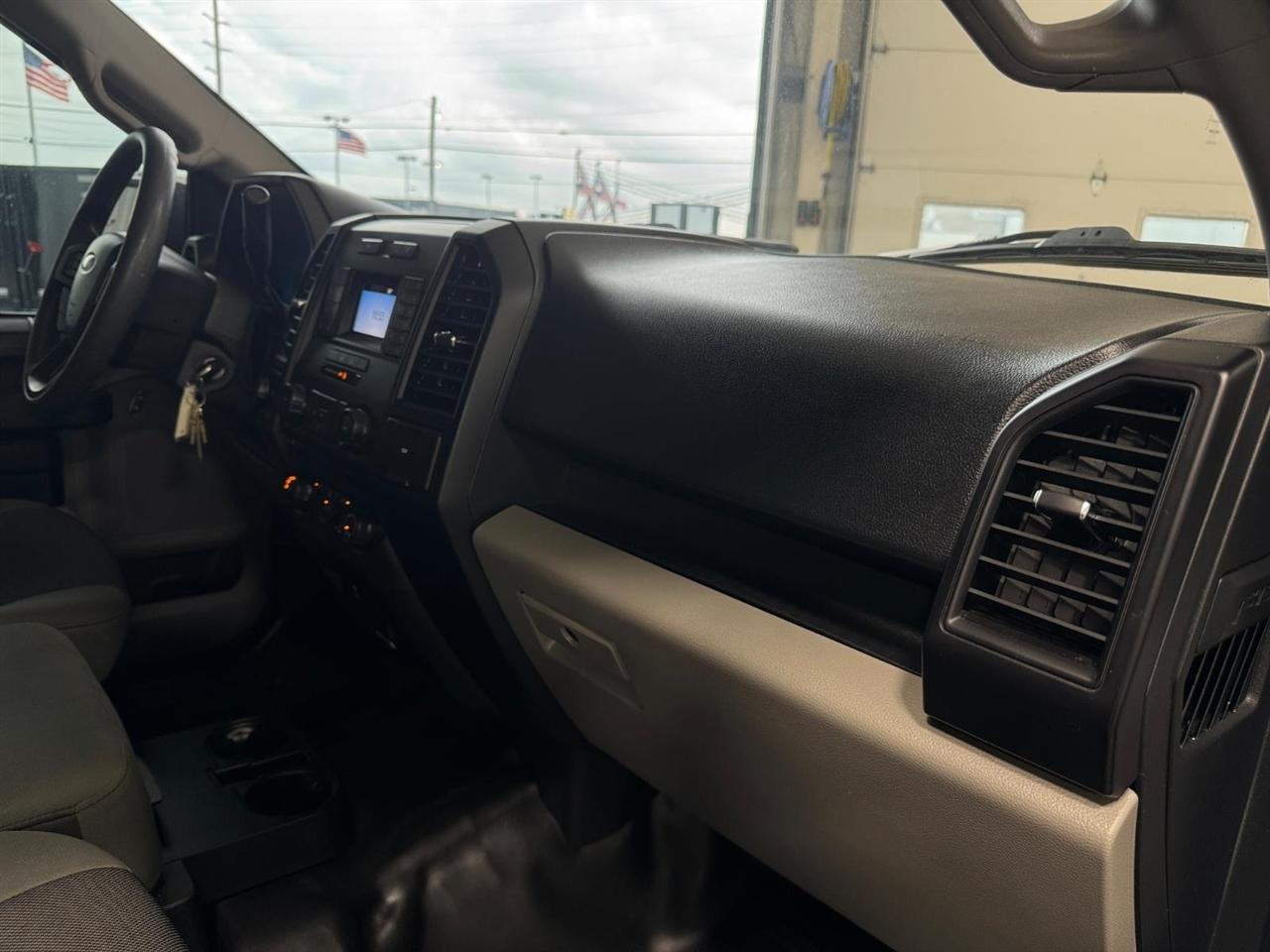 Ford F-150 XL 4WD SuperCrew 5.5' Box 2018