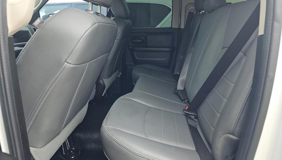 RAM 1500 Classic Tradesman 4x4 Quad Cab 6'4" Box 2019