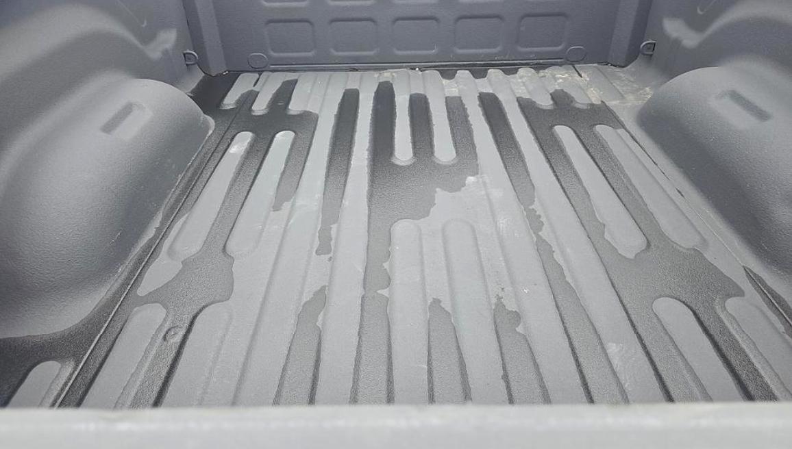 RAM 1500 Classic Tradesman 4x4 Quad Cab 6'4" Box 2019