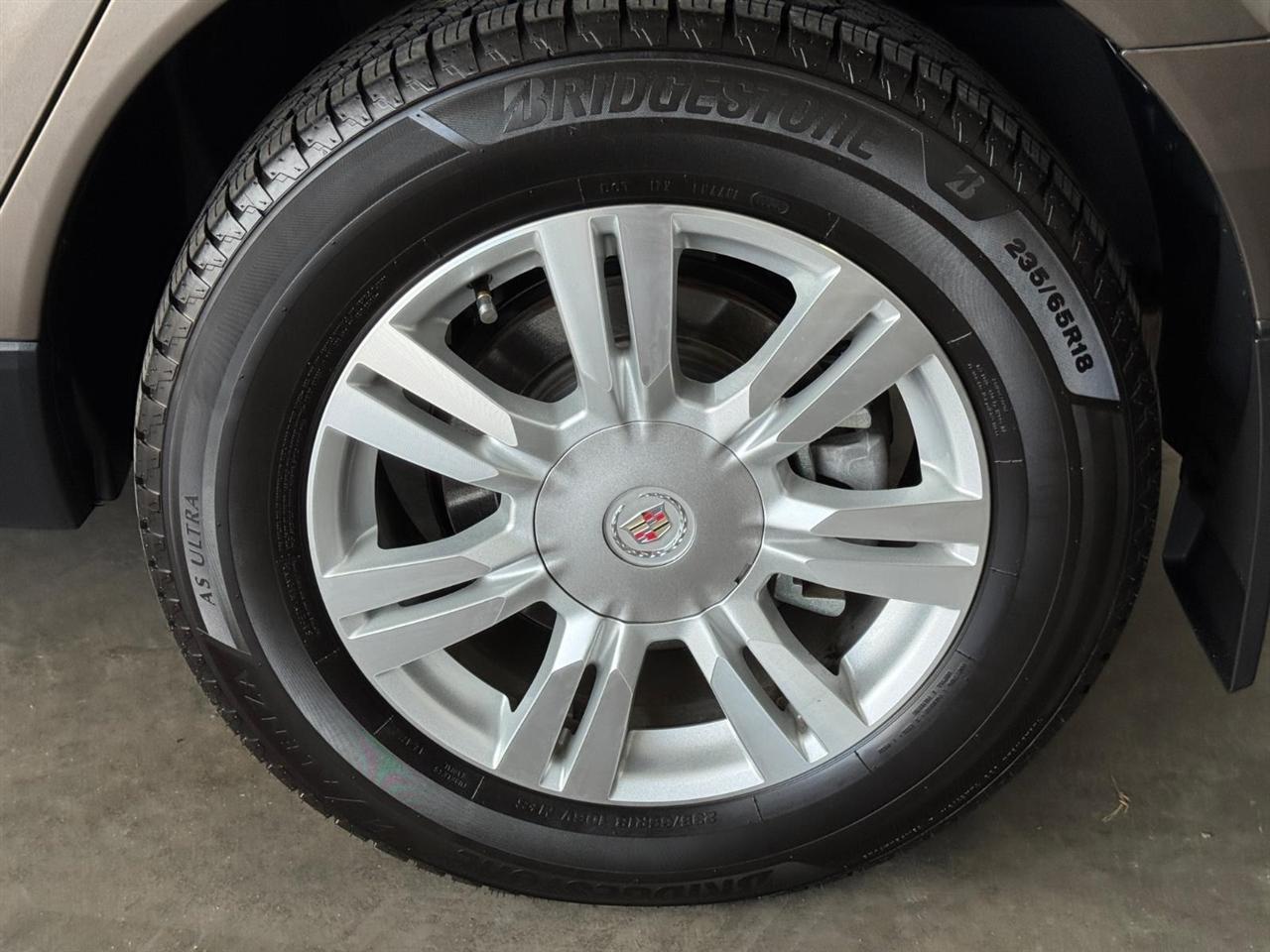 Cadillac SRX AWD 4dr Luxury Collection 2015