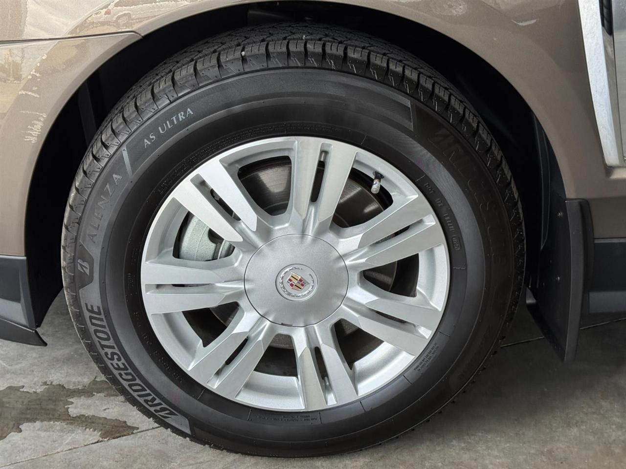 Cadillac SRX AWD 4dr Luxury Collection 2015