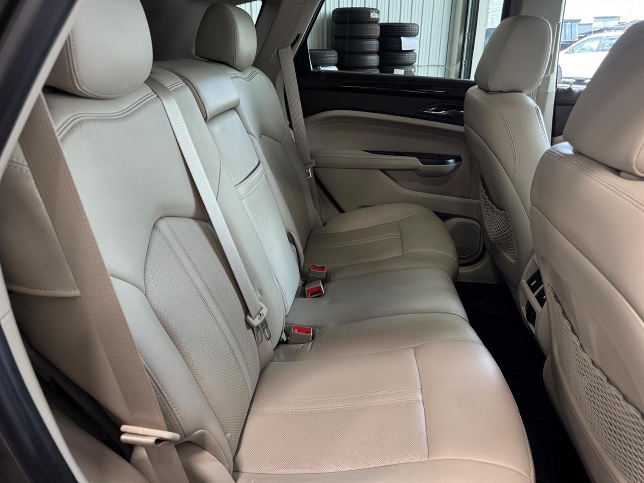 Cadillac SRX AWD 4dr Luxury Collection 2015