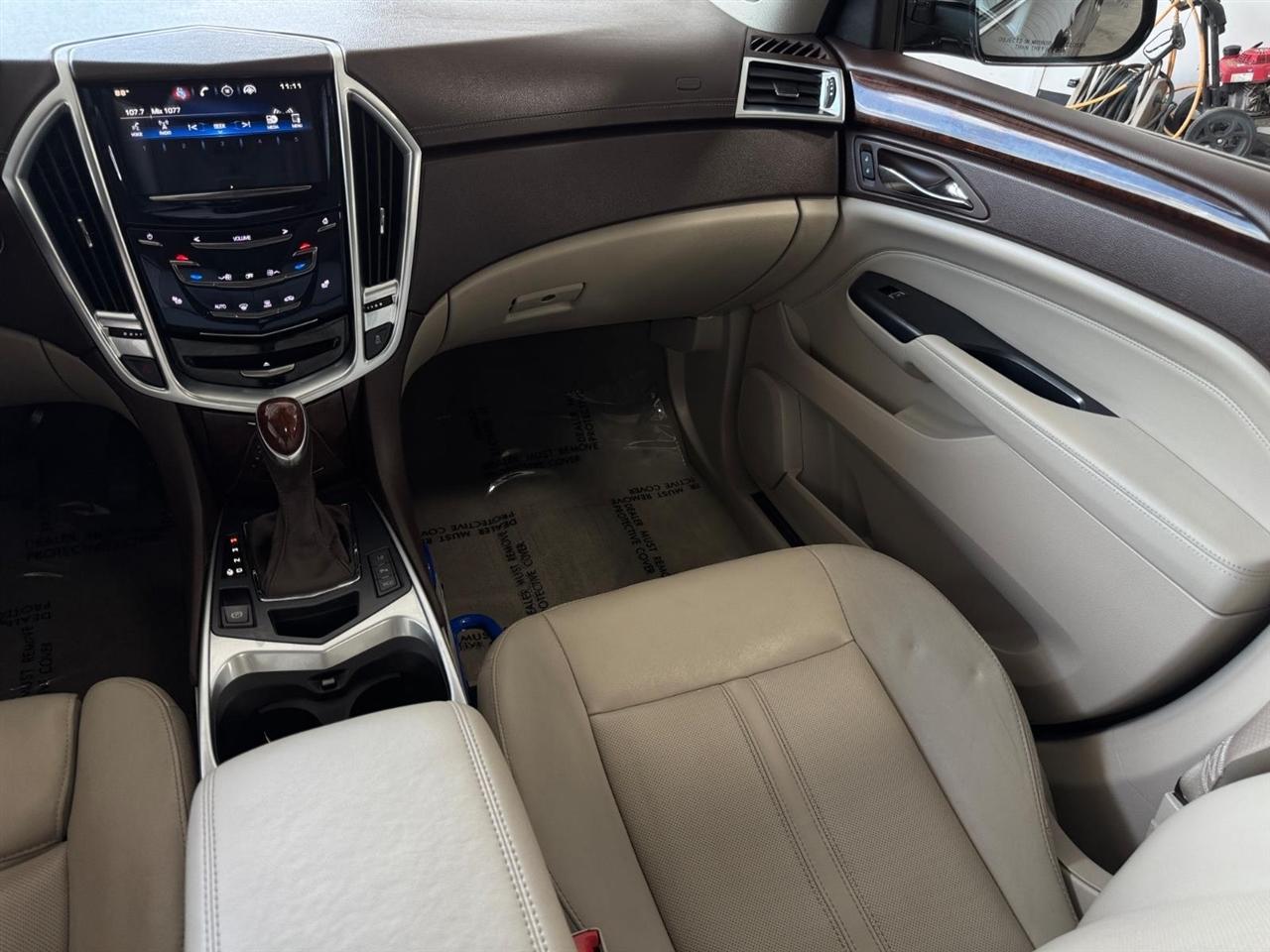Cadillac SRX AWD 4dr Luxury Collection 2015