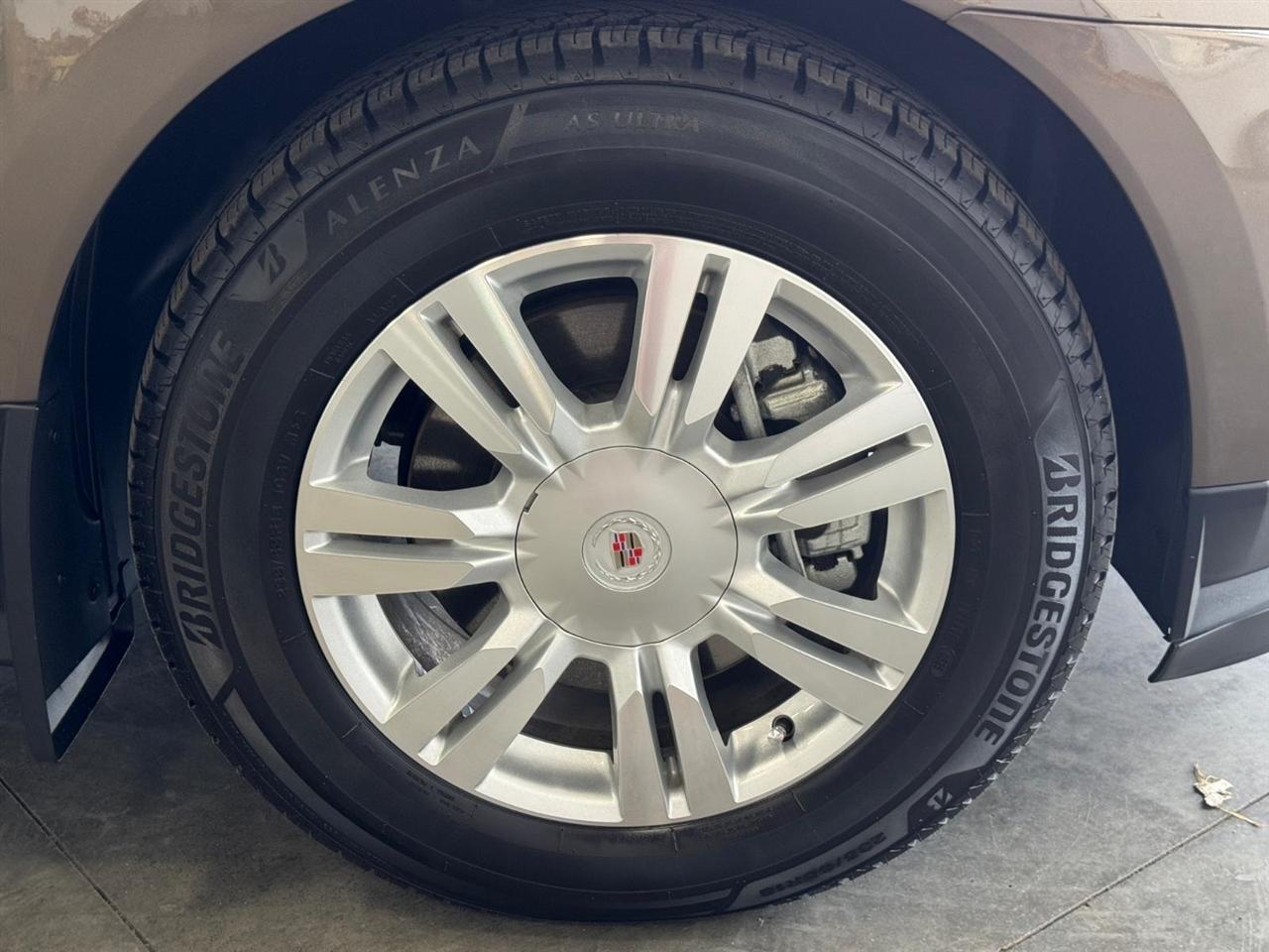 Cadillac SRX AWD 4dr Luxury Collection 2015