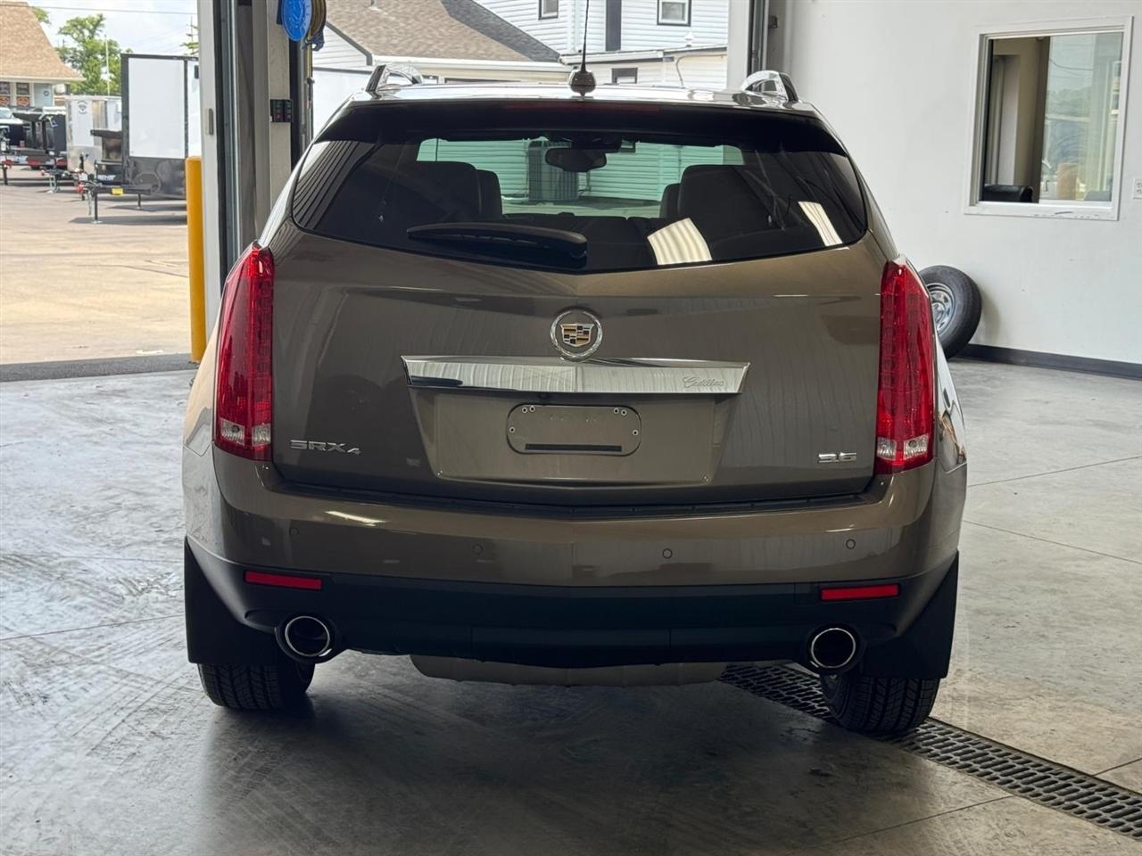 Cadillac SRX AWD 4dr Luxury Collection 2015