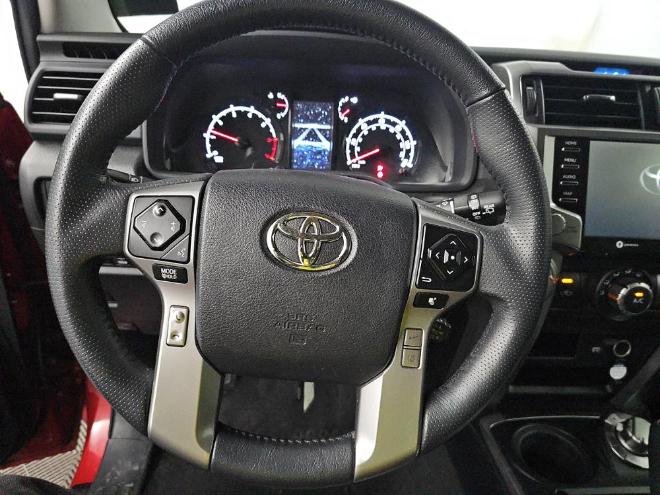 Toyota 4Runner TRD Off Road Premium 4WD (Natl) 2020
