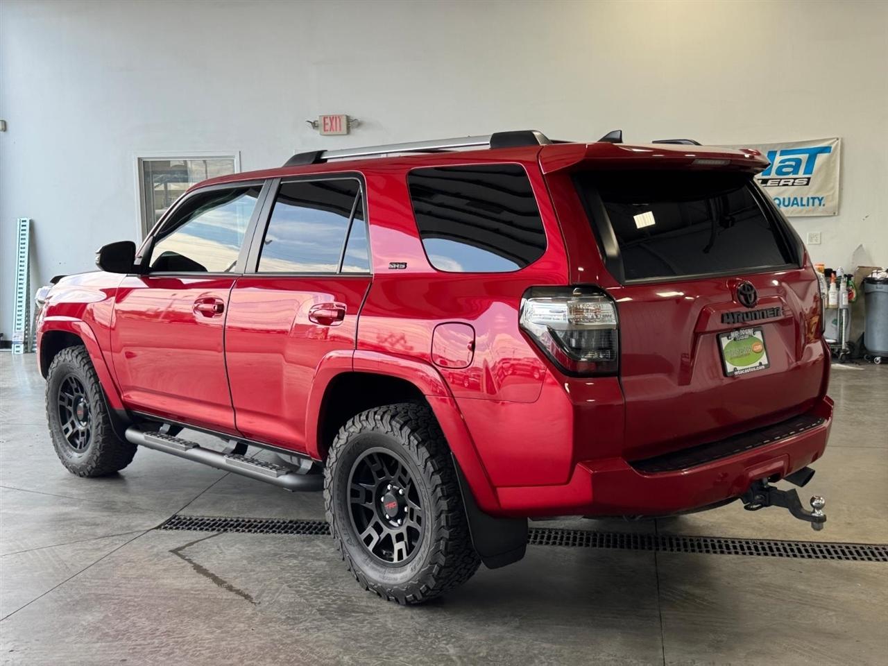 Toyota 4Runner TRD Off Road Premium 4WD (Natl) 2020