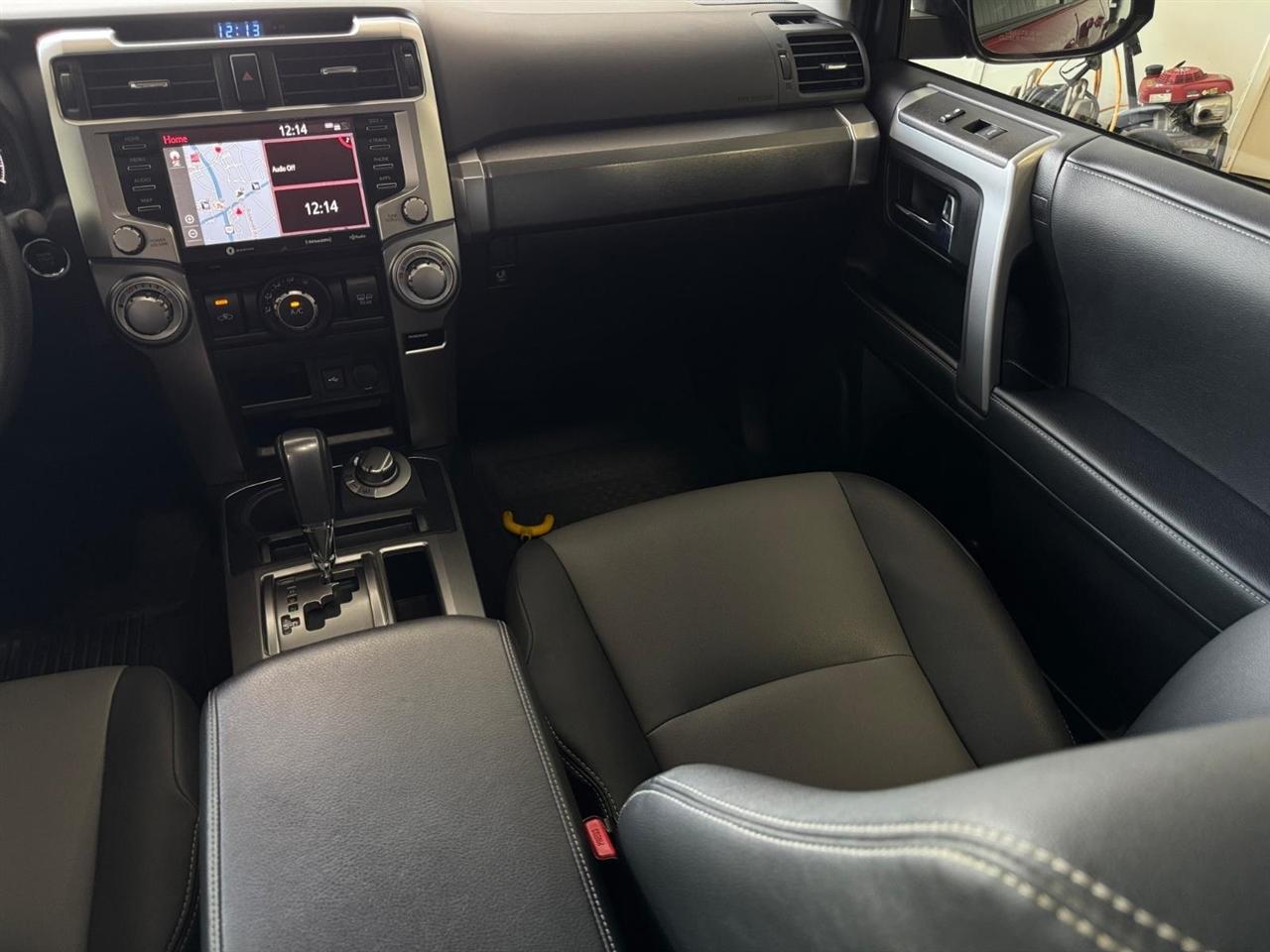 Toyota 4Runner TRD Off Road Premium 4WD (Natl) 2020