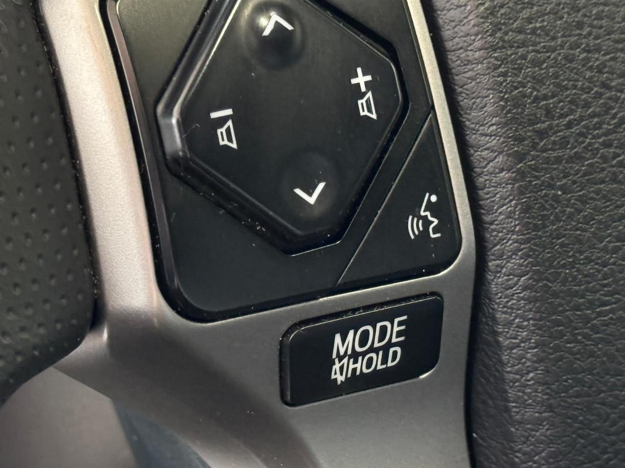 Toyota 4Runner TRD Off Road Premium 4WD (Natl) 2020