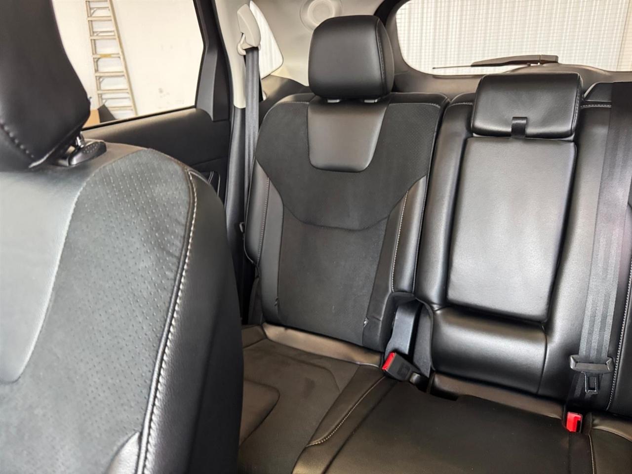 Ford Edge 4dr Sport AWD 2016