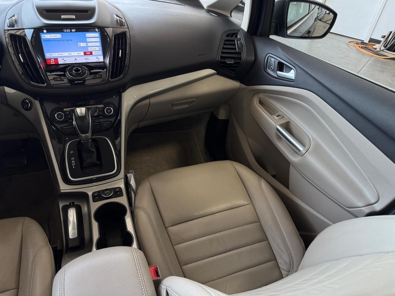 Ford C-Max Hybrid 5dr HB SEL 2016