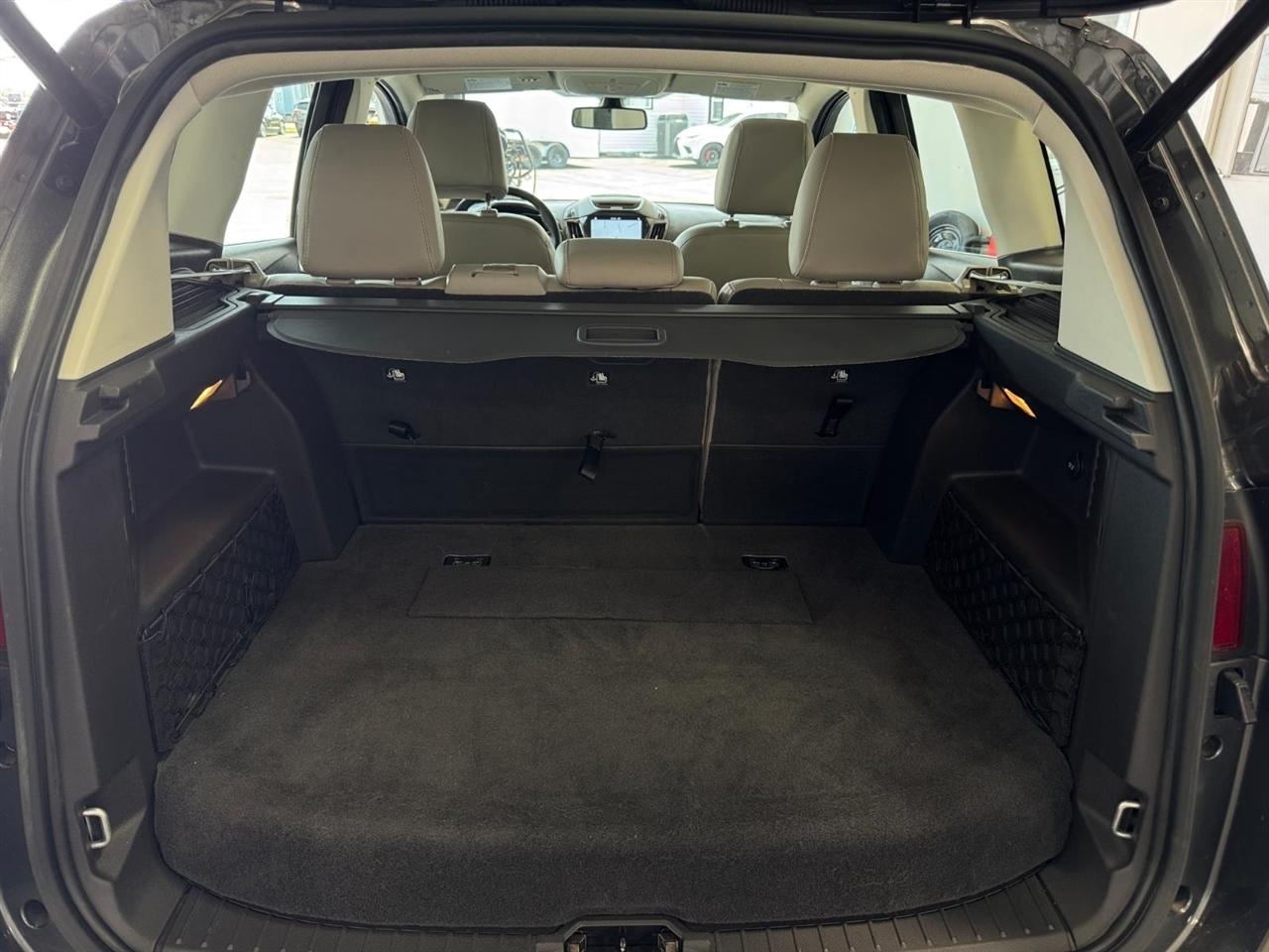 Ford C-Max Hybrid 5dr HB SEL 2016