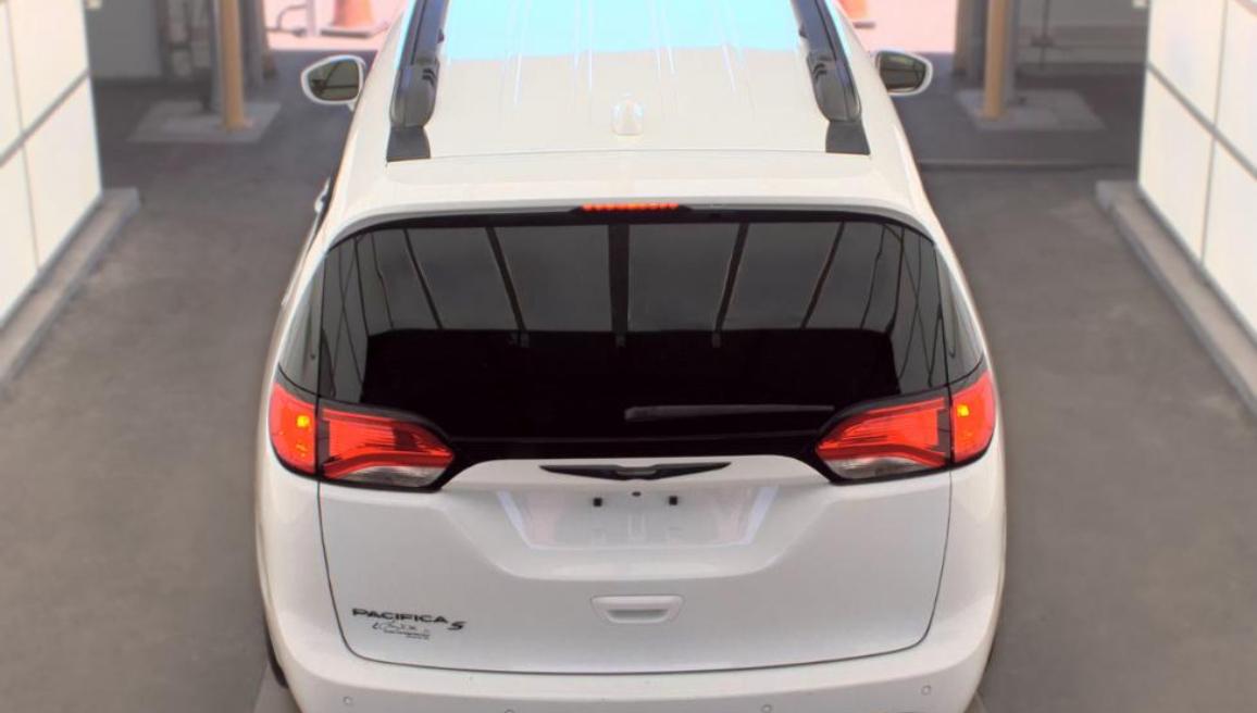 Chrysler Pacifica Touring Plus FWD 2018