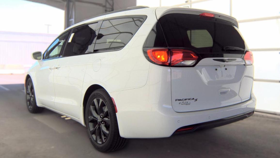 Chrysler Pacifica Touring Plus FWD 2018
