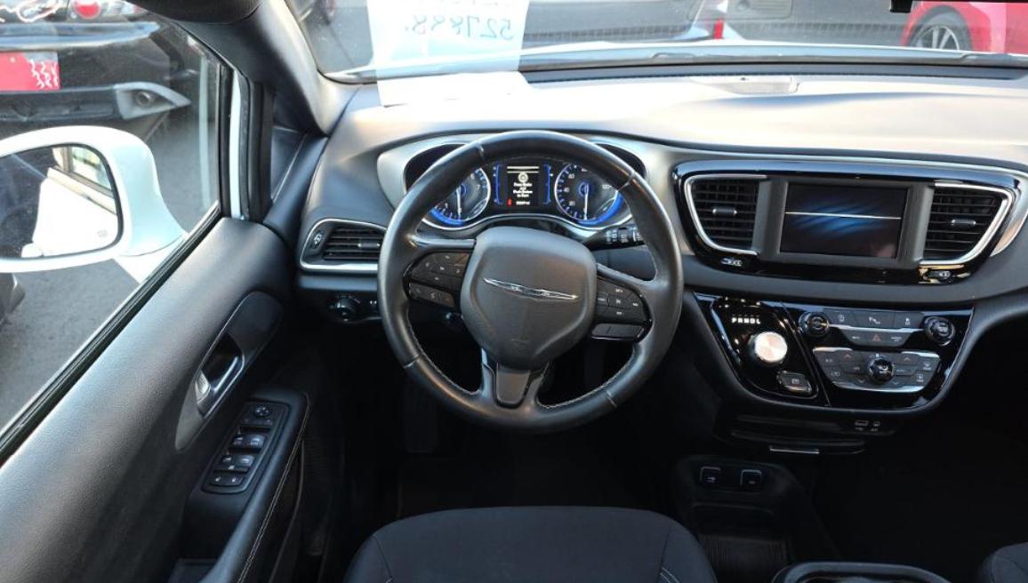 Chrysler Pacifica Touring Plus FWD 2018
