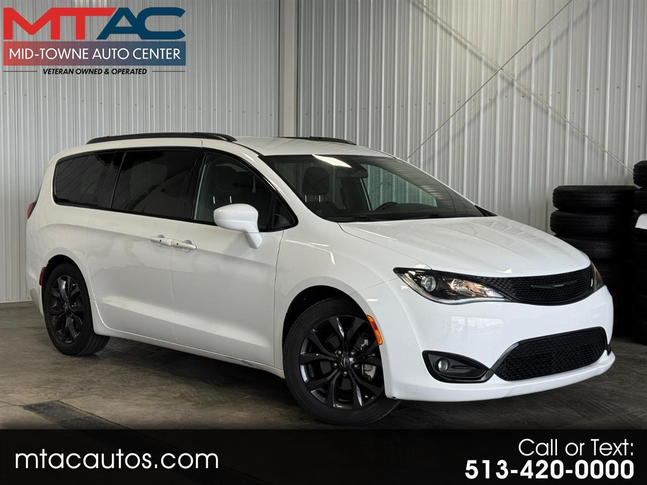 2018 Chrysler Pacifica Touring Plus FWD