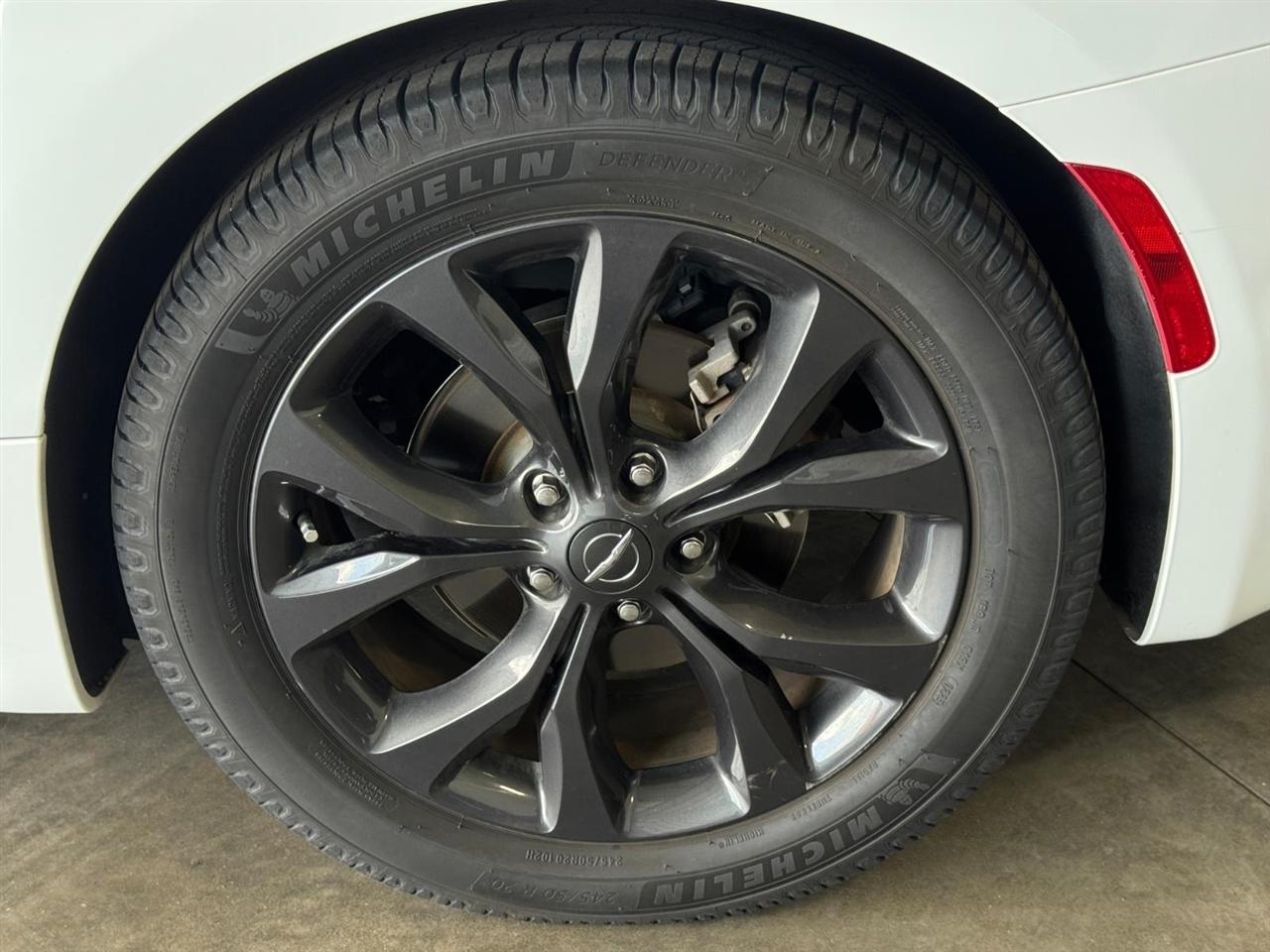 Chrysler Pacifica Touring Plus FWD 2018