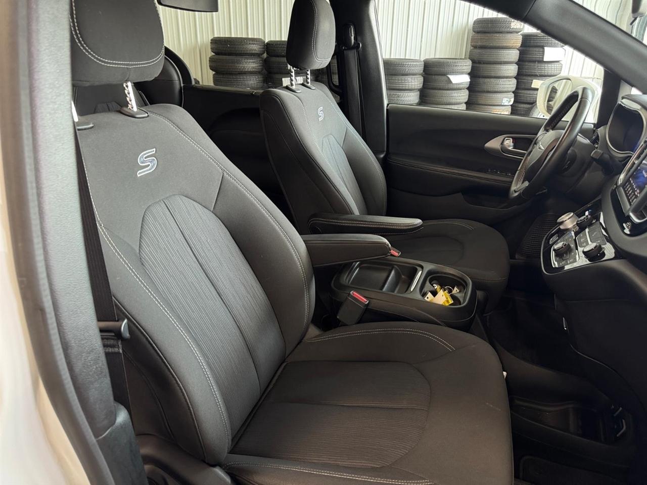 Chrysler Pacifica Touring Plus FWD 2018