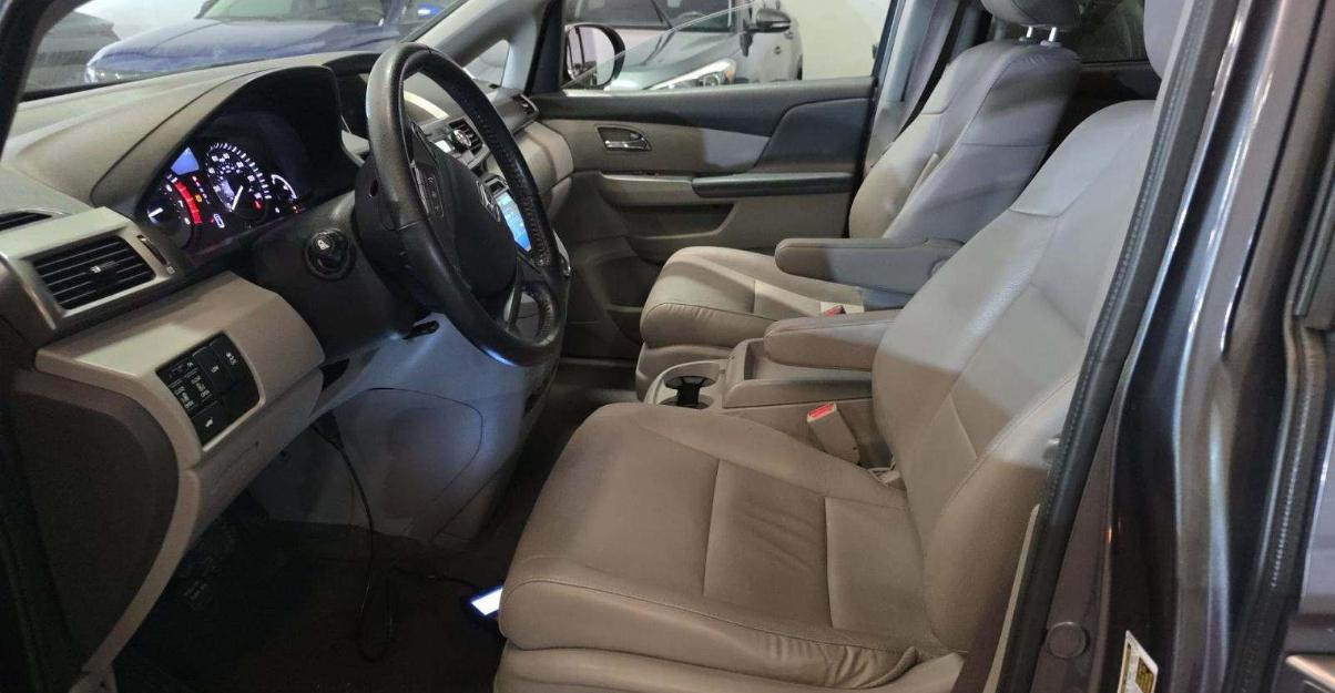 Honda Odyssey 5dr EX-L 2016