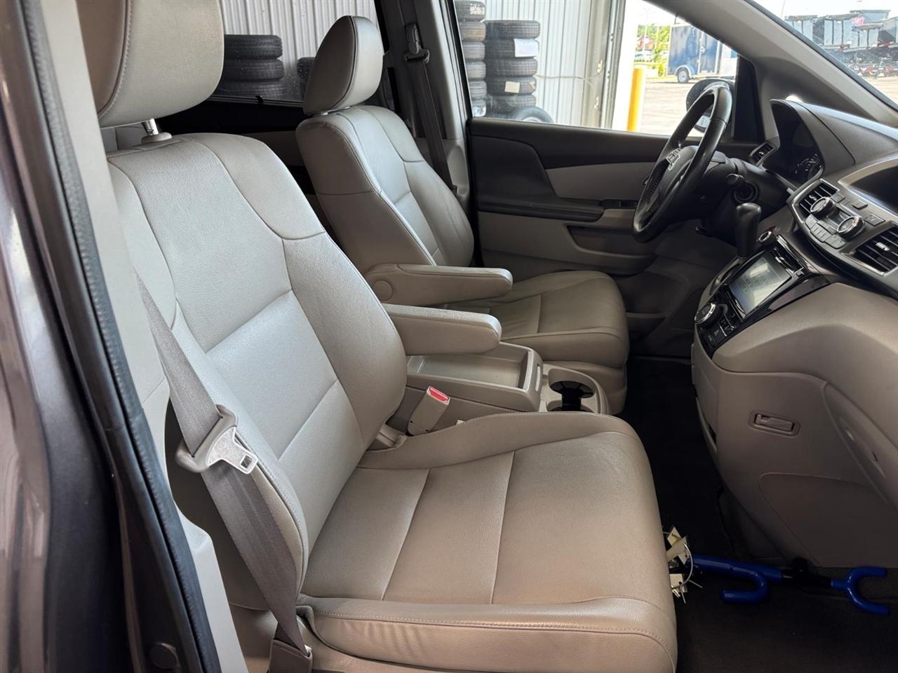 Honda Odyssey 5dr EX-L 2016