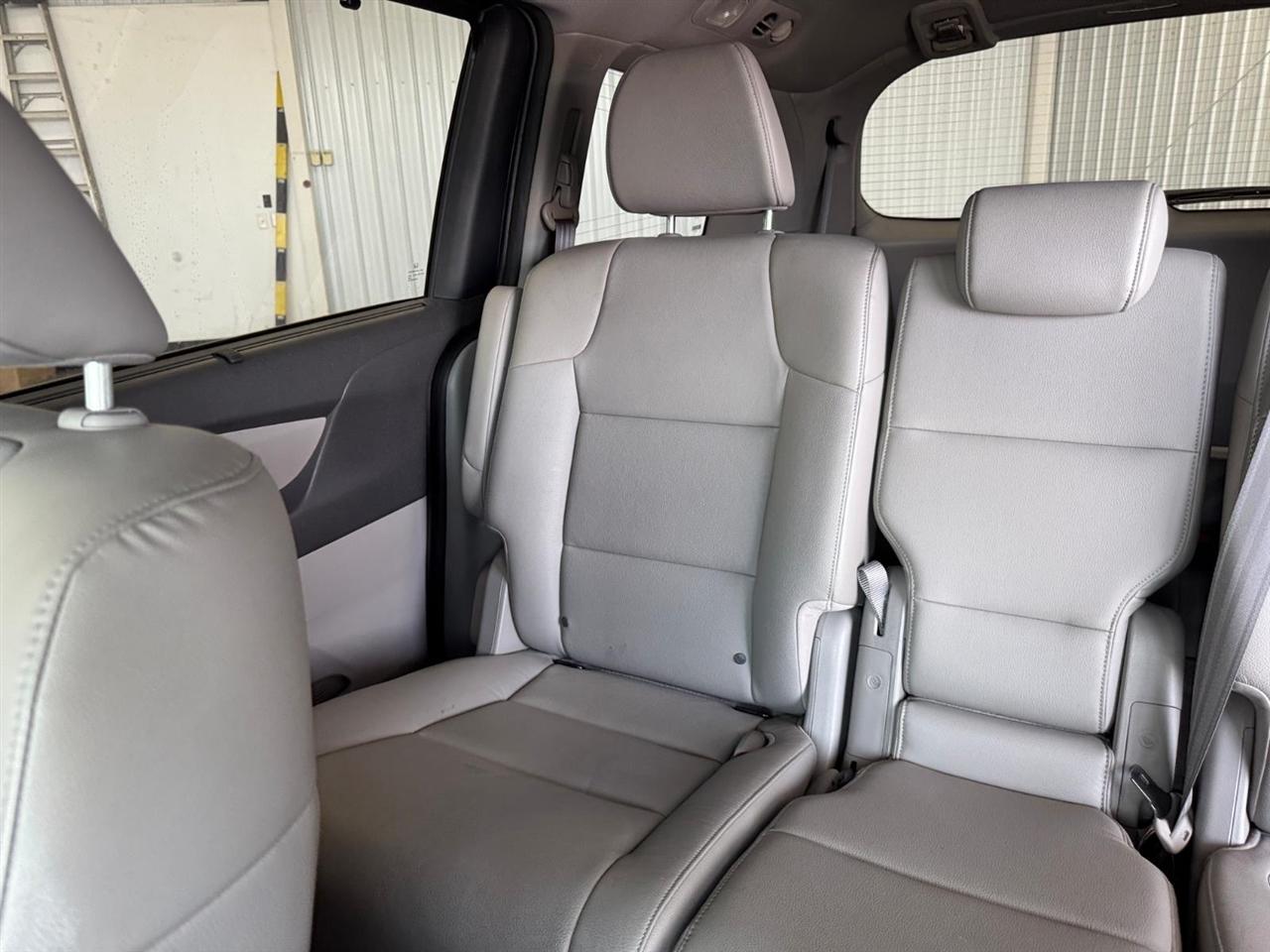 Honda Odyssey 5dr EX-L 2016