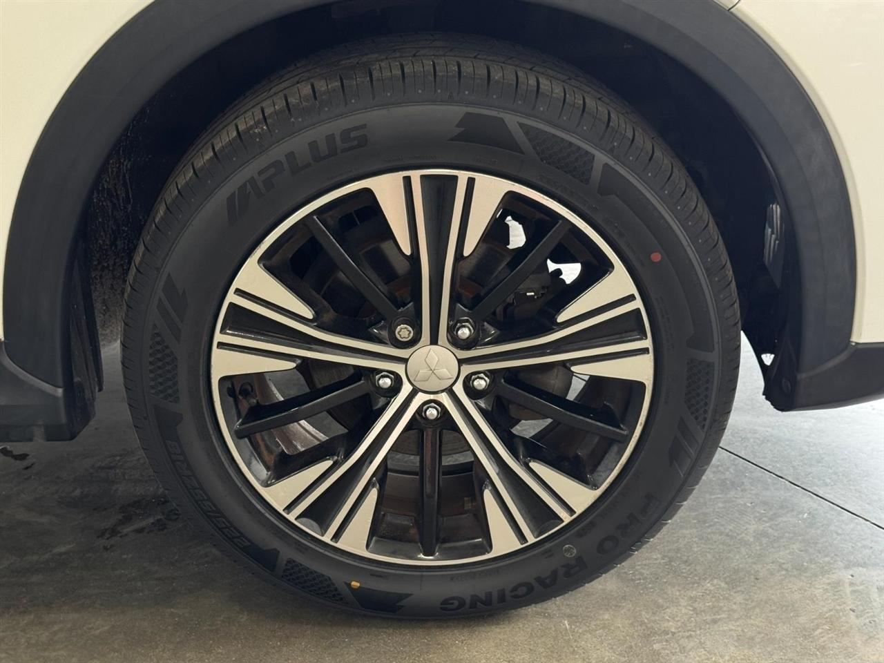 Mitsubishi Eclipse Cross SEL S-AWC 2018