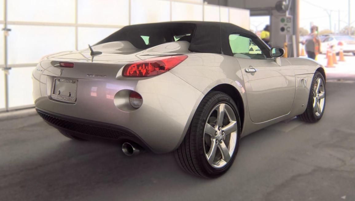Pontiac Solstice 2dr Convertible 2007