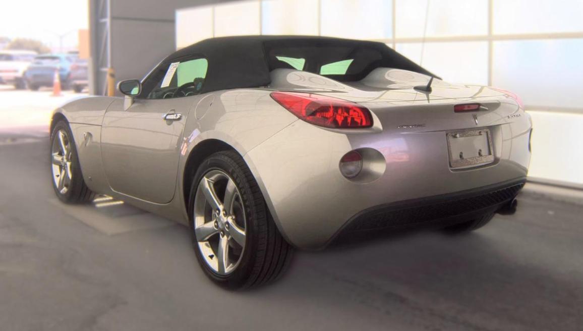 Pontiac Solstice 2dr Convertible 2007