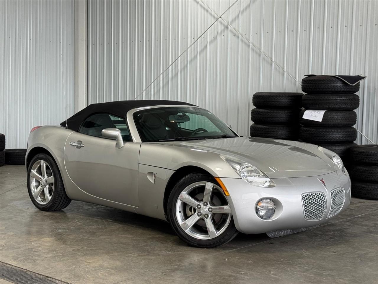 2007 Pontiac Solstice 2dr Convertible