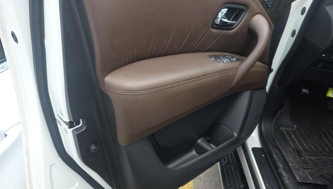 Nissan Armada 4x4 Platinum 2021