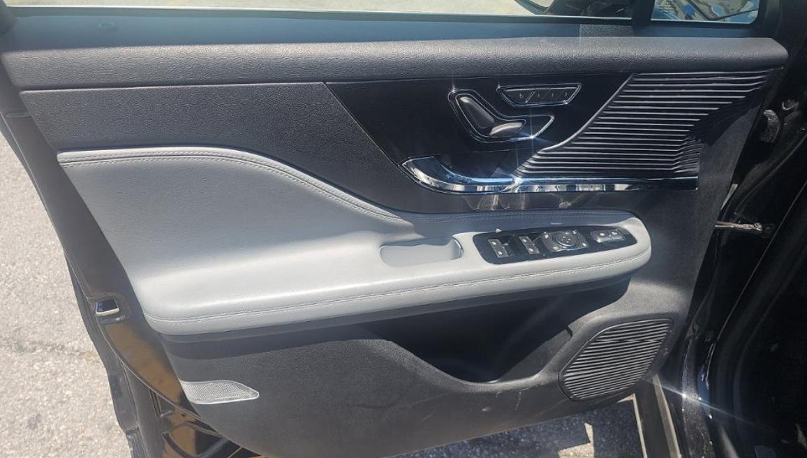 Lincoln Corsair Standard AWD 2021