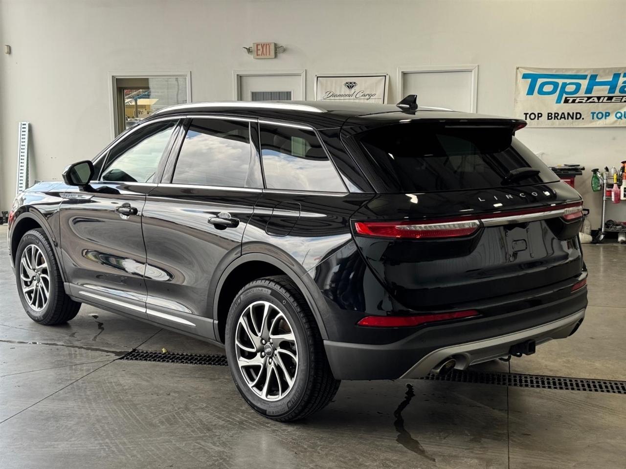 Lincoln Corsair Standard AWD 2021