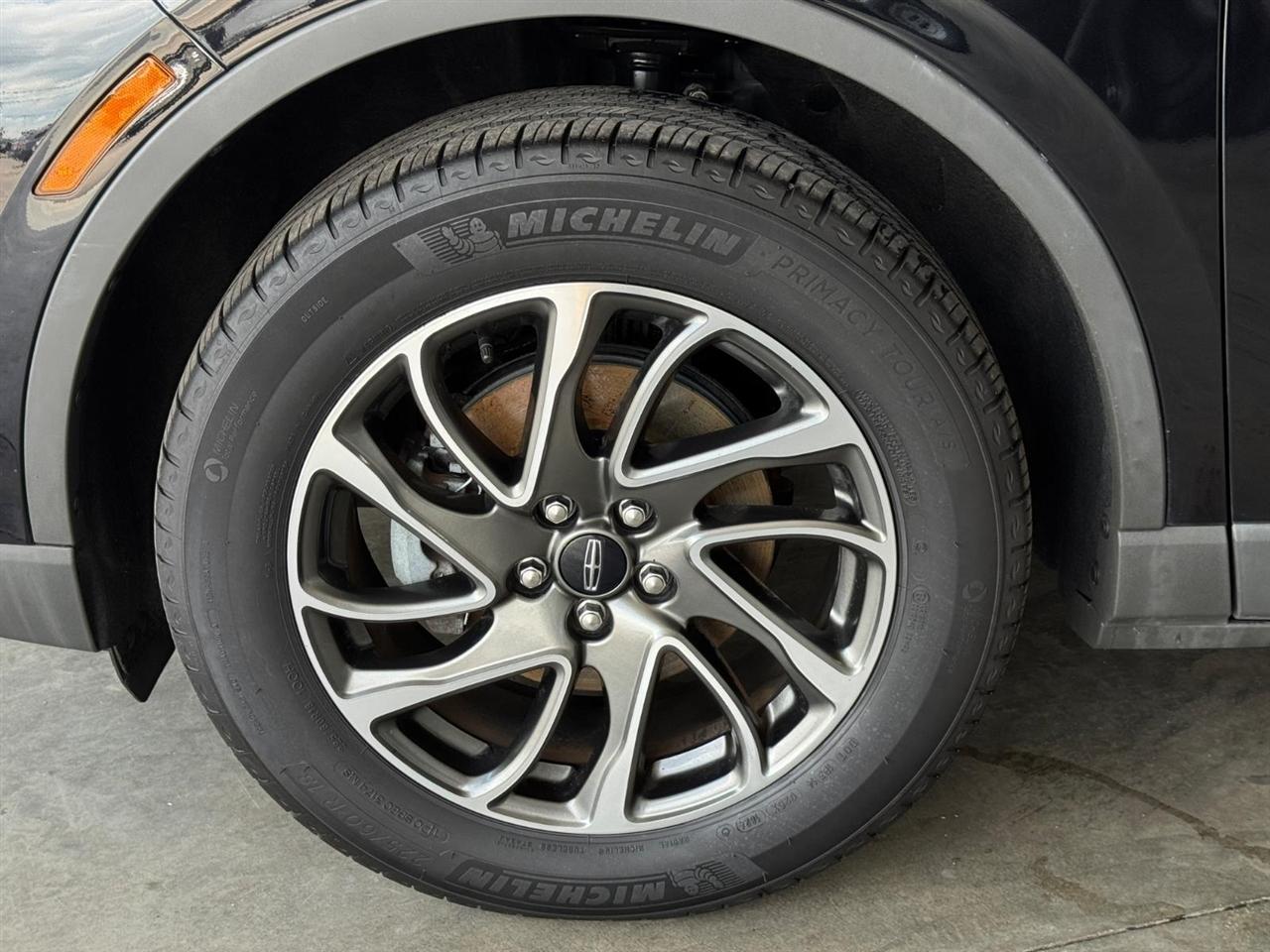 Lincoln Corsair Standard AWD 2021