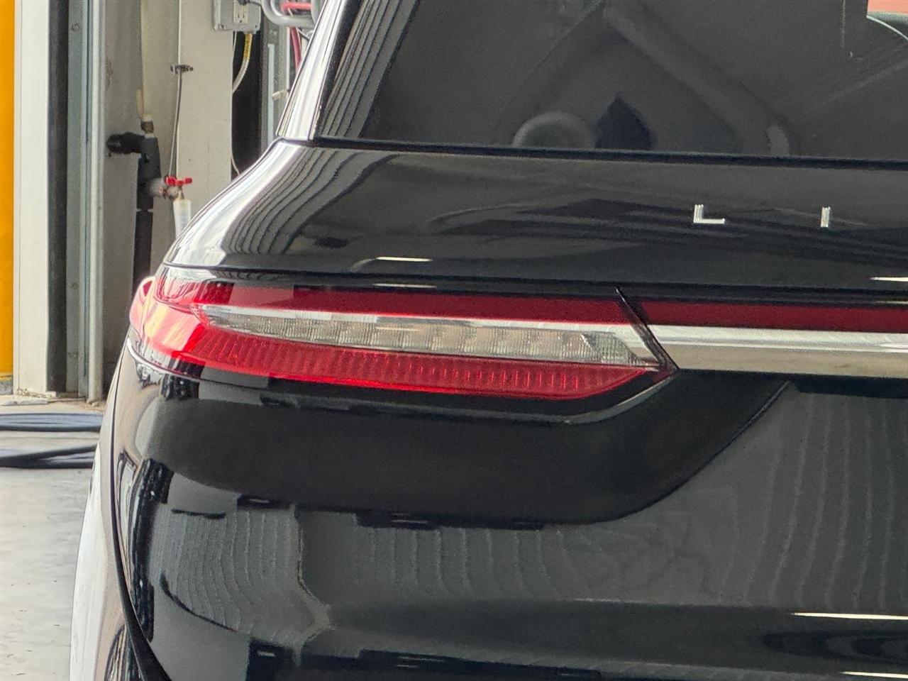 Lincoln Corsair Standard AWD 2021