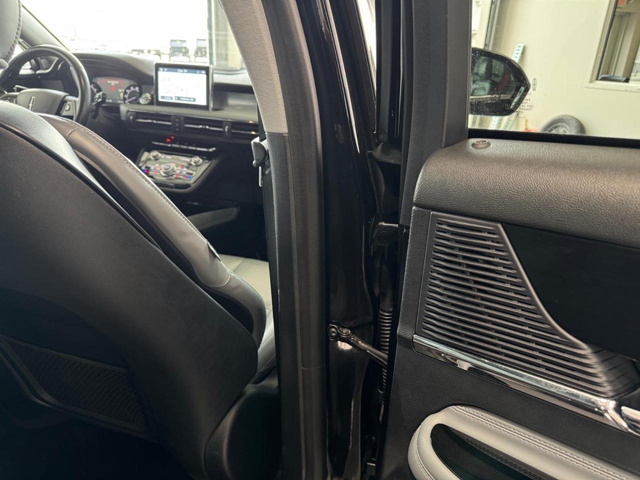 Lincoln Corsair Standard AWD 2021