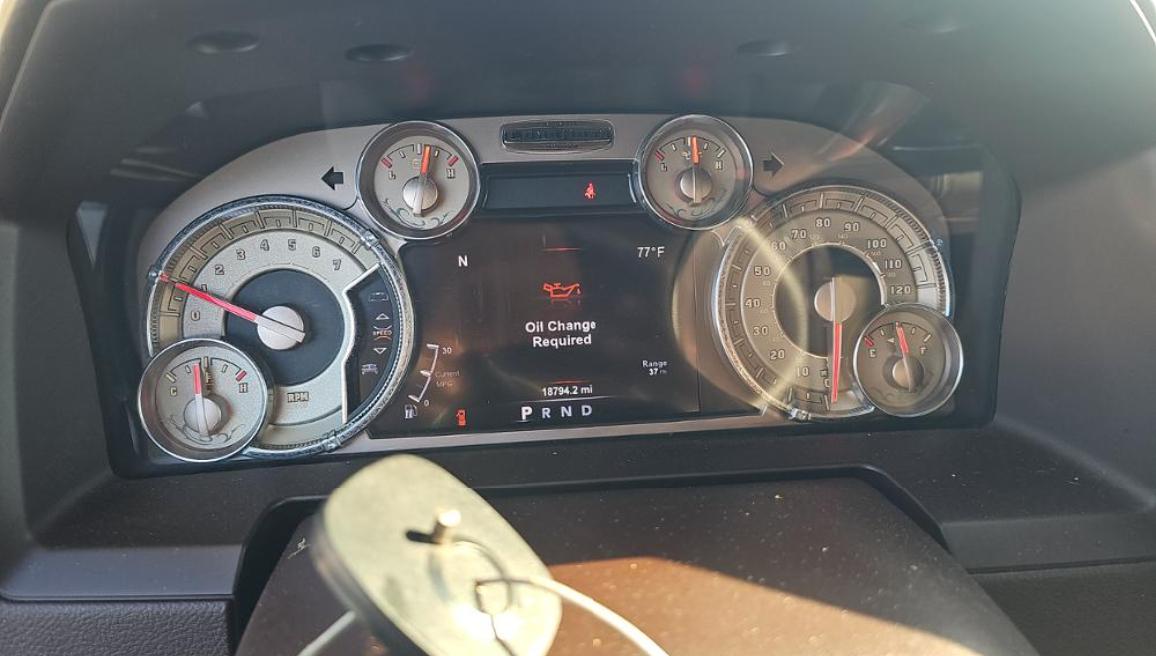 RAM 1500 Longhorn 4x4 Crew Cab 5'7" Box 2017