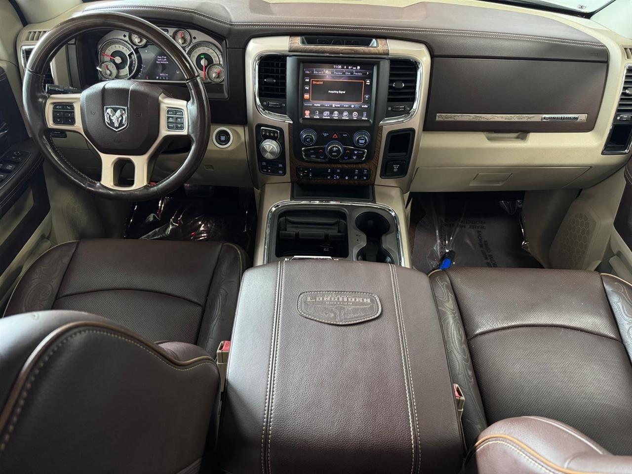 RAM 1500 Longhorn 4x4 Crew Cab 5'7" Box 2017