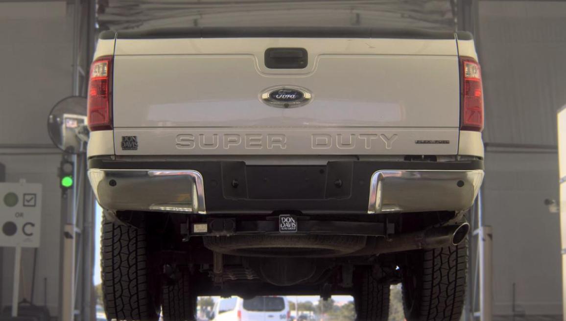 Ford Super Duty F-250 SRW 4WD Crew Cab 172" Platinum 2016