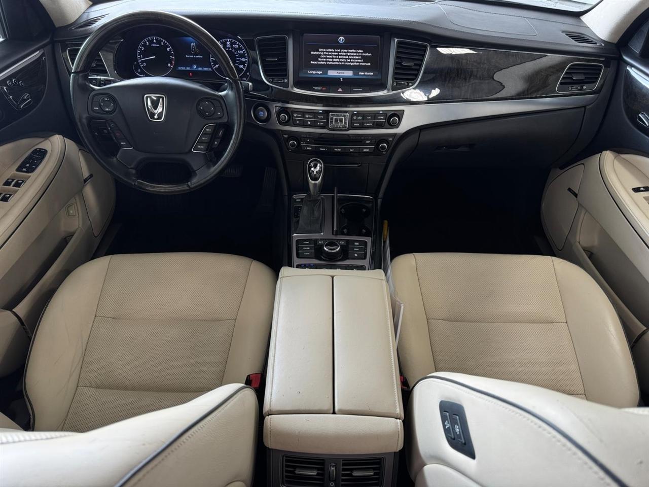 Hyundai Equus 4dr Sdn Signature 2014
