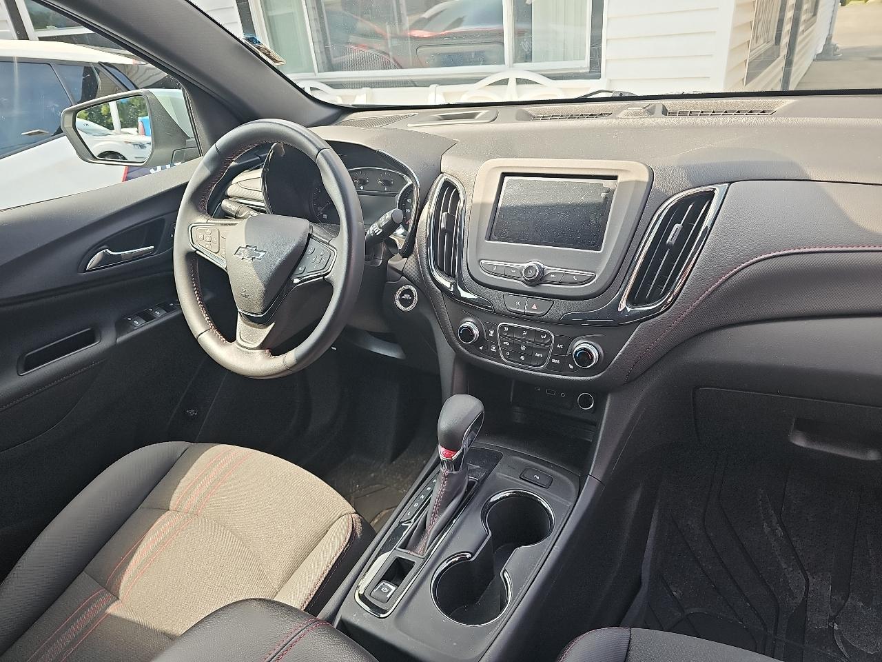 Chevrolet Equinox FWD 4dr RS 2022