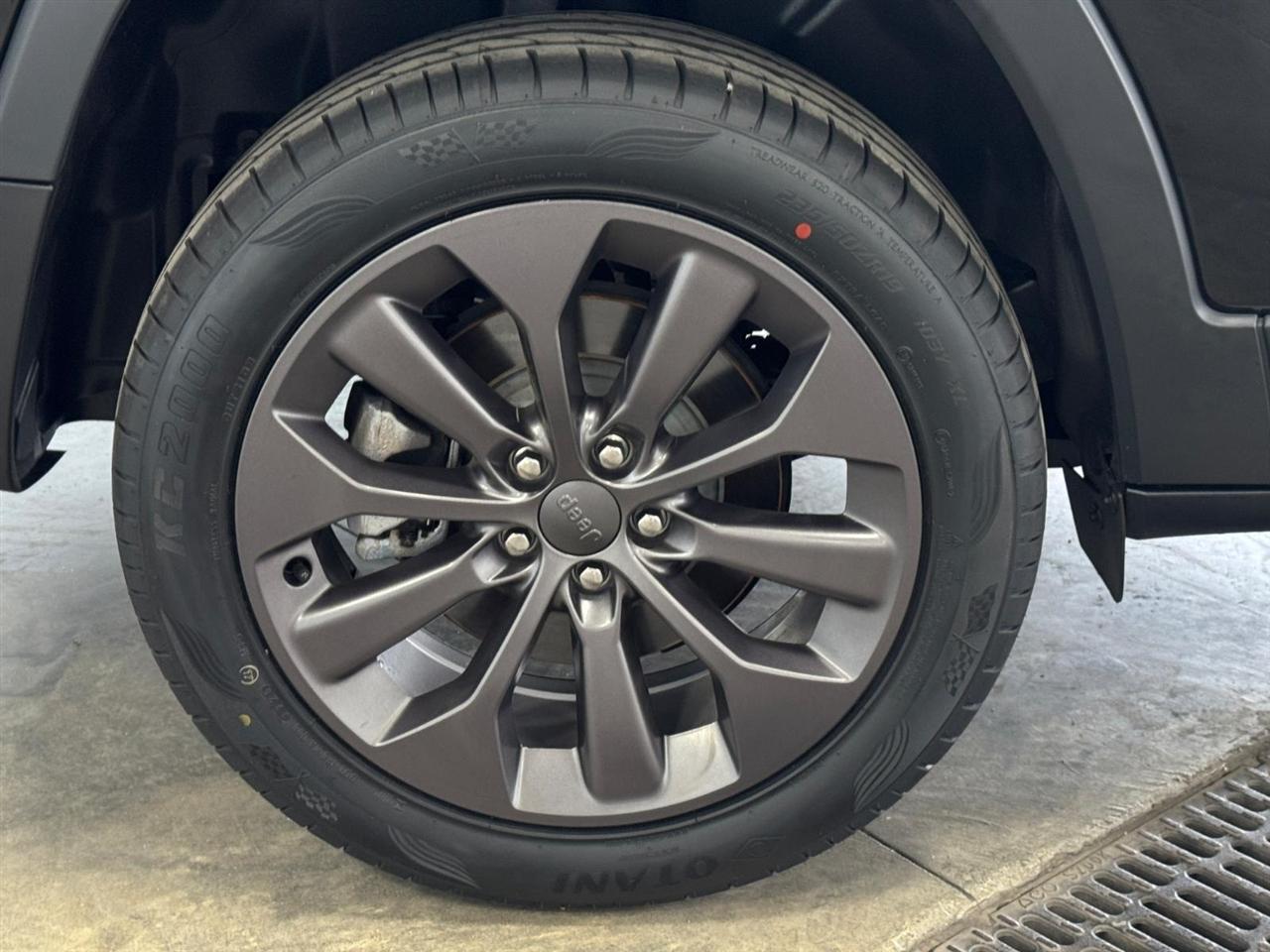 Jeep Cherokee 80th Anniversary 4x4 2021