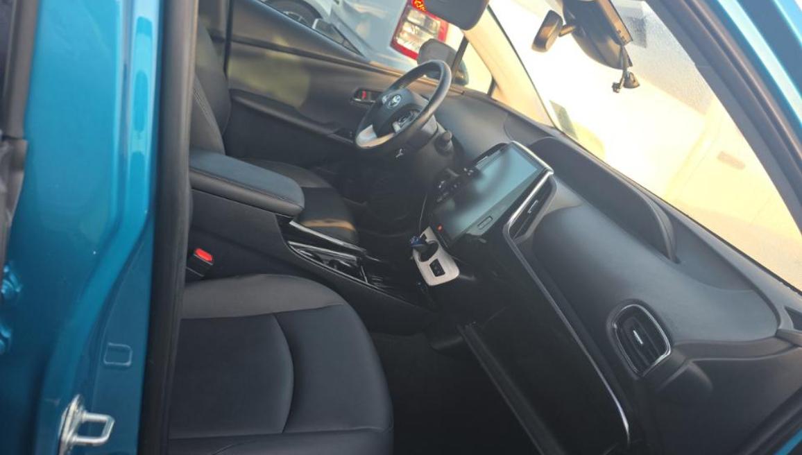 Toyota Prius Prime Advanced (Natl) 2018
