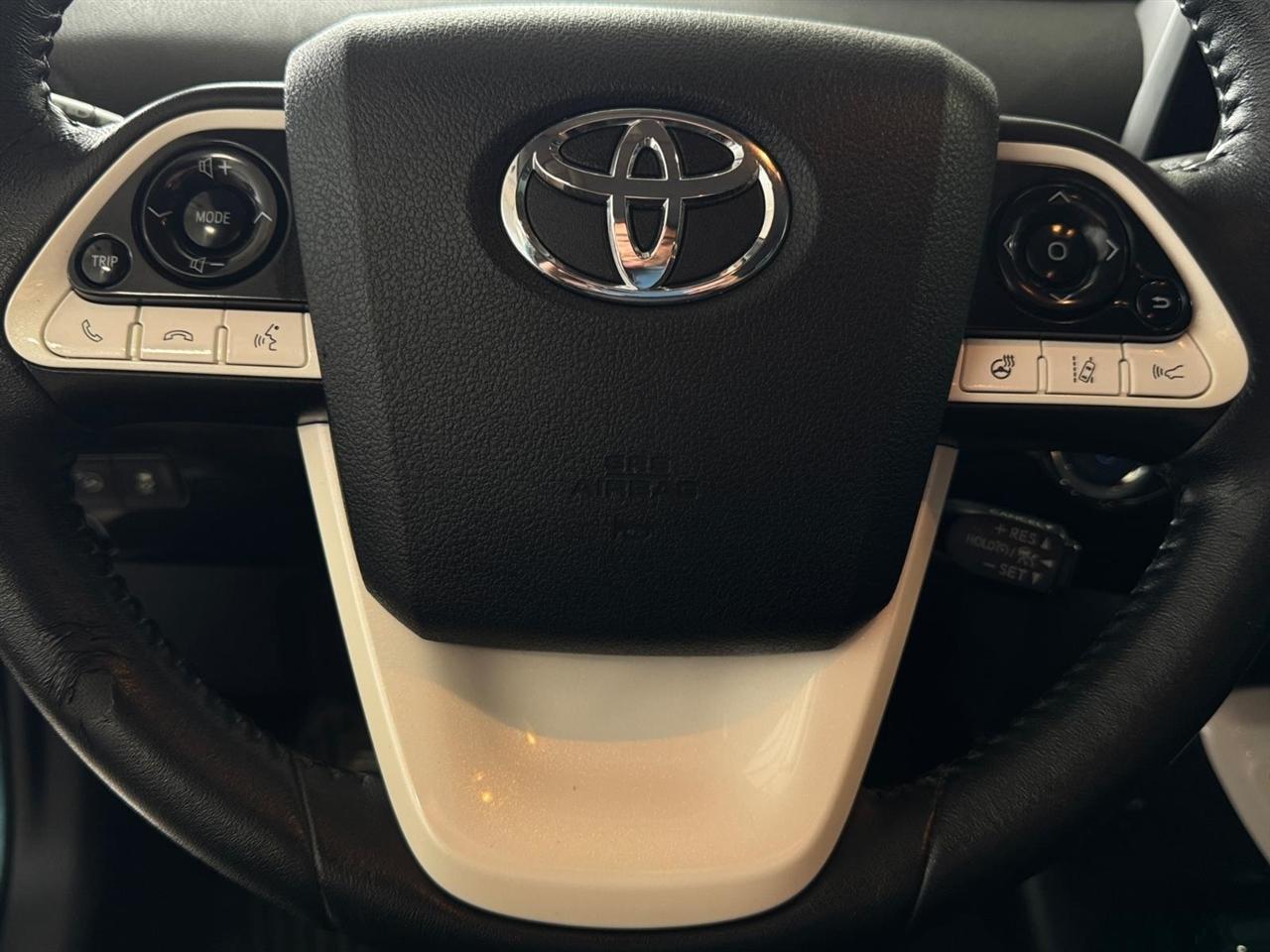 Toyota Prius Prime Advanced (Natl) 2018