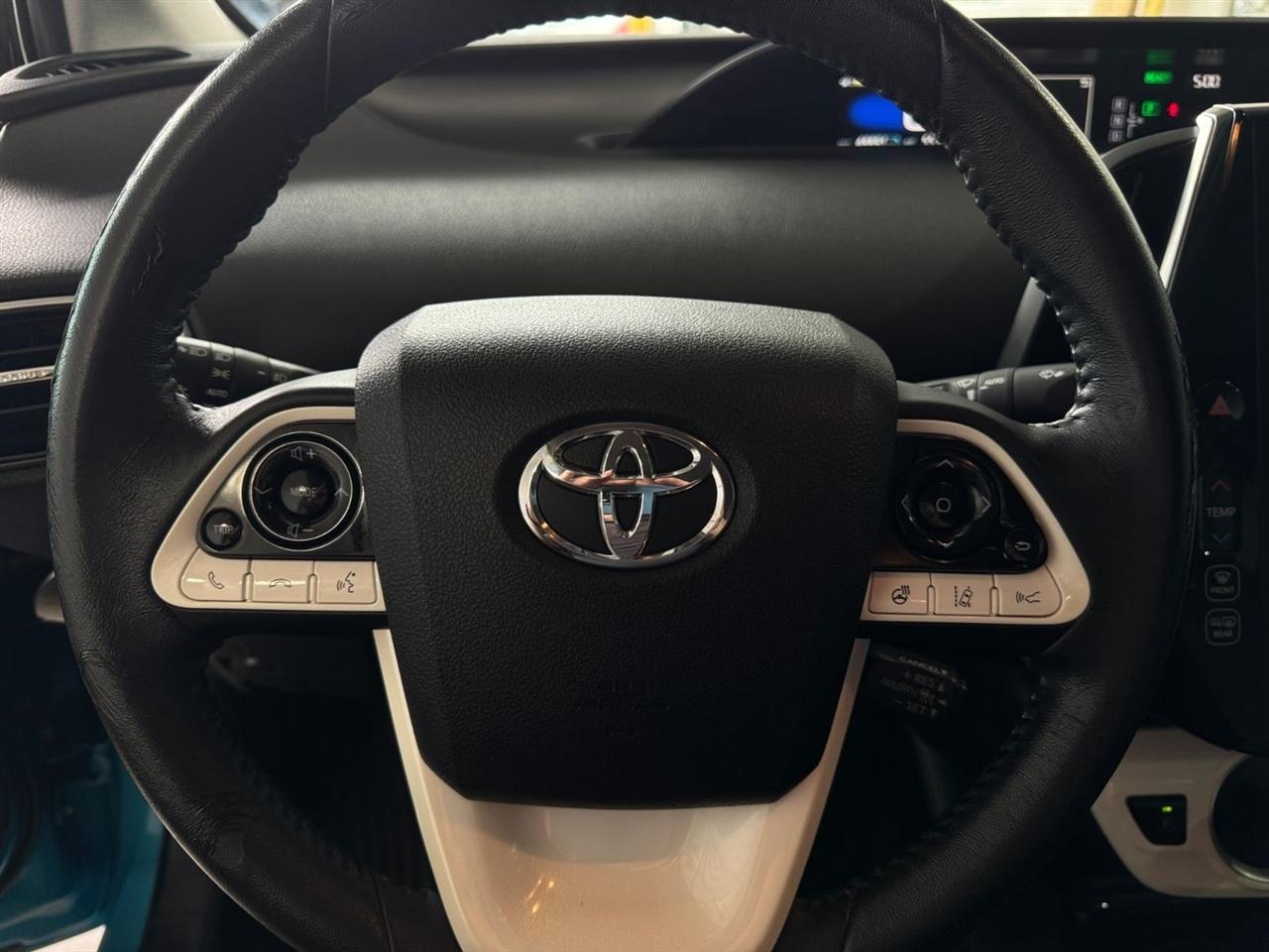 Toyota Prius Prime Advanced (Natl) 2018