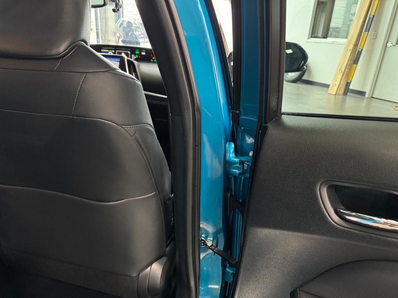 Toyota Prius Prime Advanced (Natl) 2018