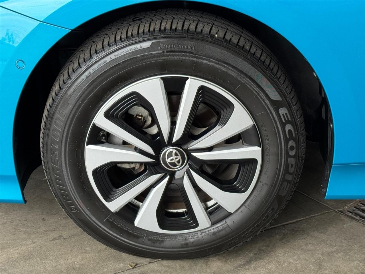 Toyota Prius Prime Advanced (Natl) 2018