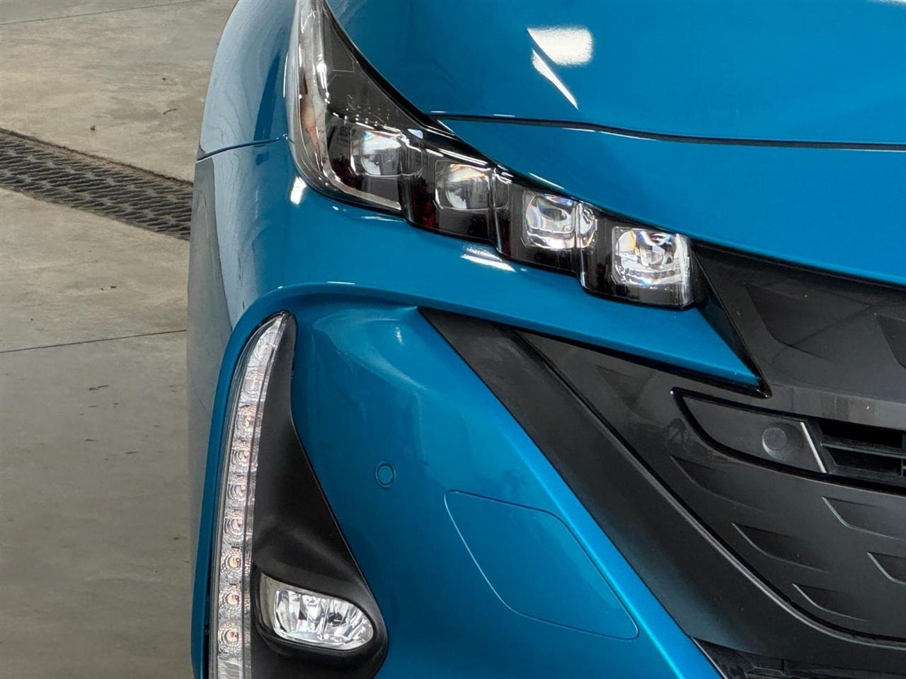 Toyota Prius Prime Advanced (Natl) 2018