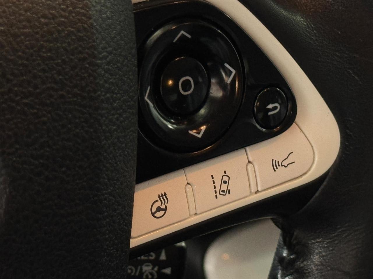 Toyota Prius Prime Advanced (Natl) 2018