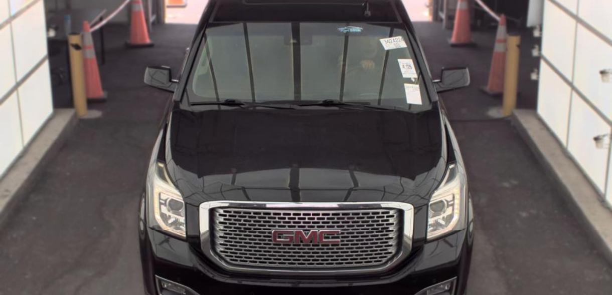GMC Yukon 4WD 4dr Denali 2017