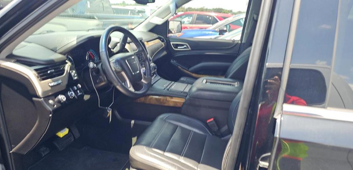 GMC Yukon 4WD 4dr Denali 2017